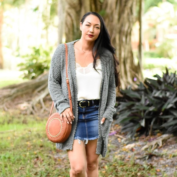 The House Of Gentry Sweaters - Dark Sage Popcorn Cardigan